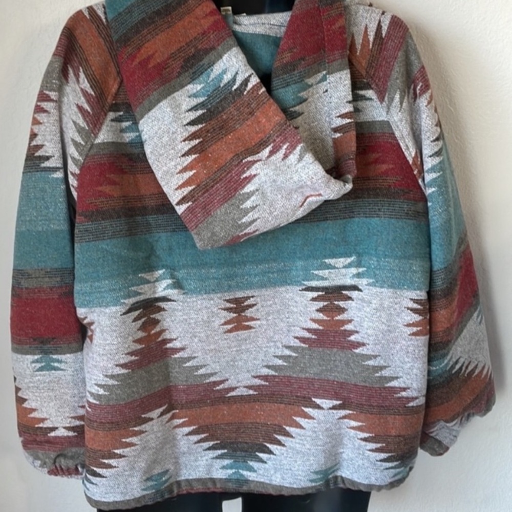 Main Strip Baja Southwestern Pullover - Picture 2 of 6